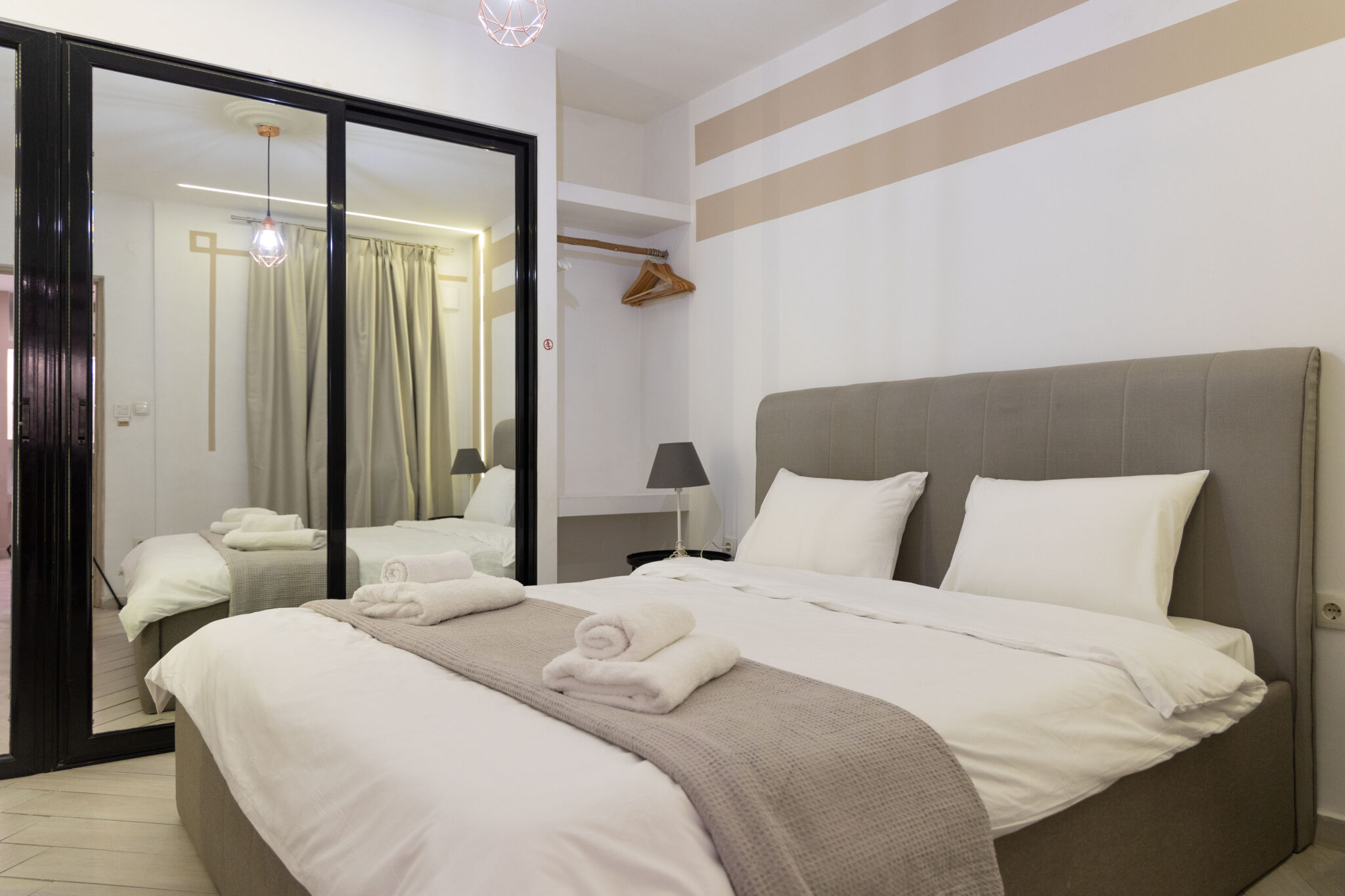 AirBnΒ Φιλικής Εταιρείας 33
